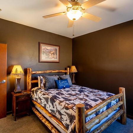 Bison Lodge - Lg Home - 2 Bedrooms - Less Than 5 Miles To Yellowstone North Entrance, Sleeps Up To 8 Gardiner Ngoại thất bức ảnh